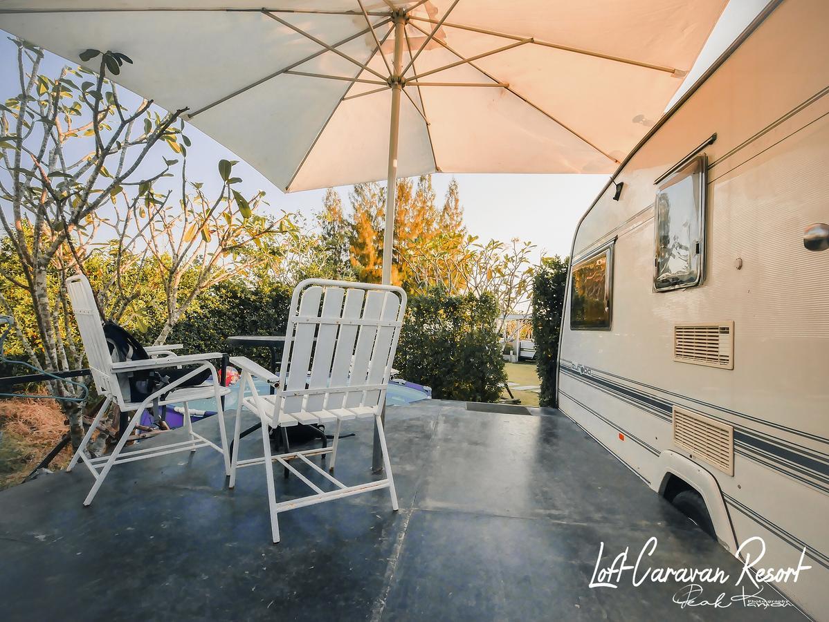 Loft Caravan Resort Haad Chao Samran Exterior photo